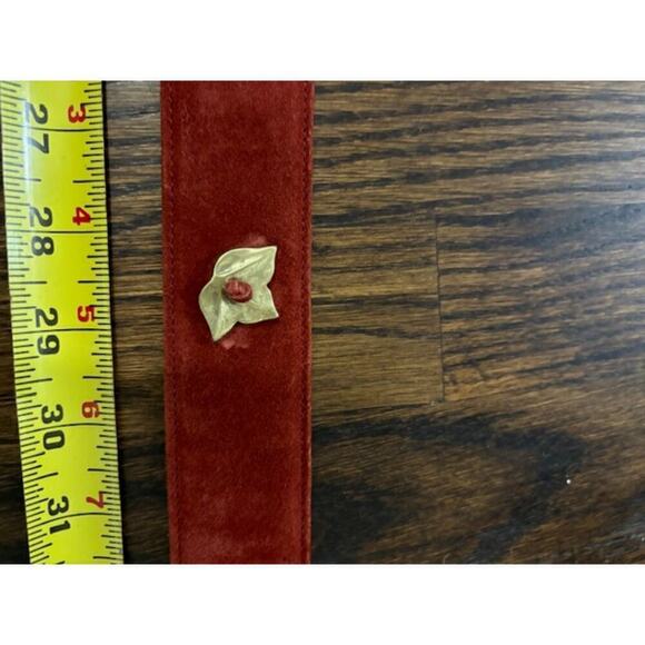 Vintage Laurel Genuine Leather Belt Made in Italy Red Suede Gold Leaf Detail XS - Picture 5 of 8